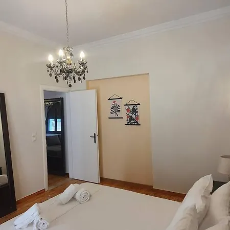 Apartment Spacious Beauty In Athens, 55m2, Metro 7'