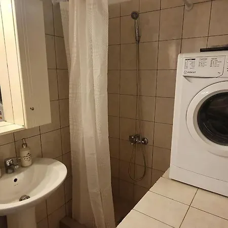 Apartment Spacious Beauty In Athens, 55m2, Metro 7'